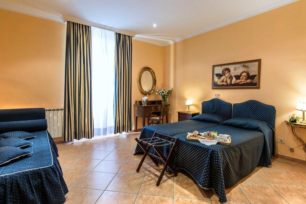Caracciolo Hotel Rome